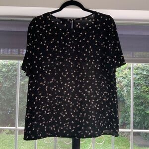 Ann Taylor Black Casual Short Sleeve Round Neck Shirt